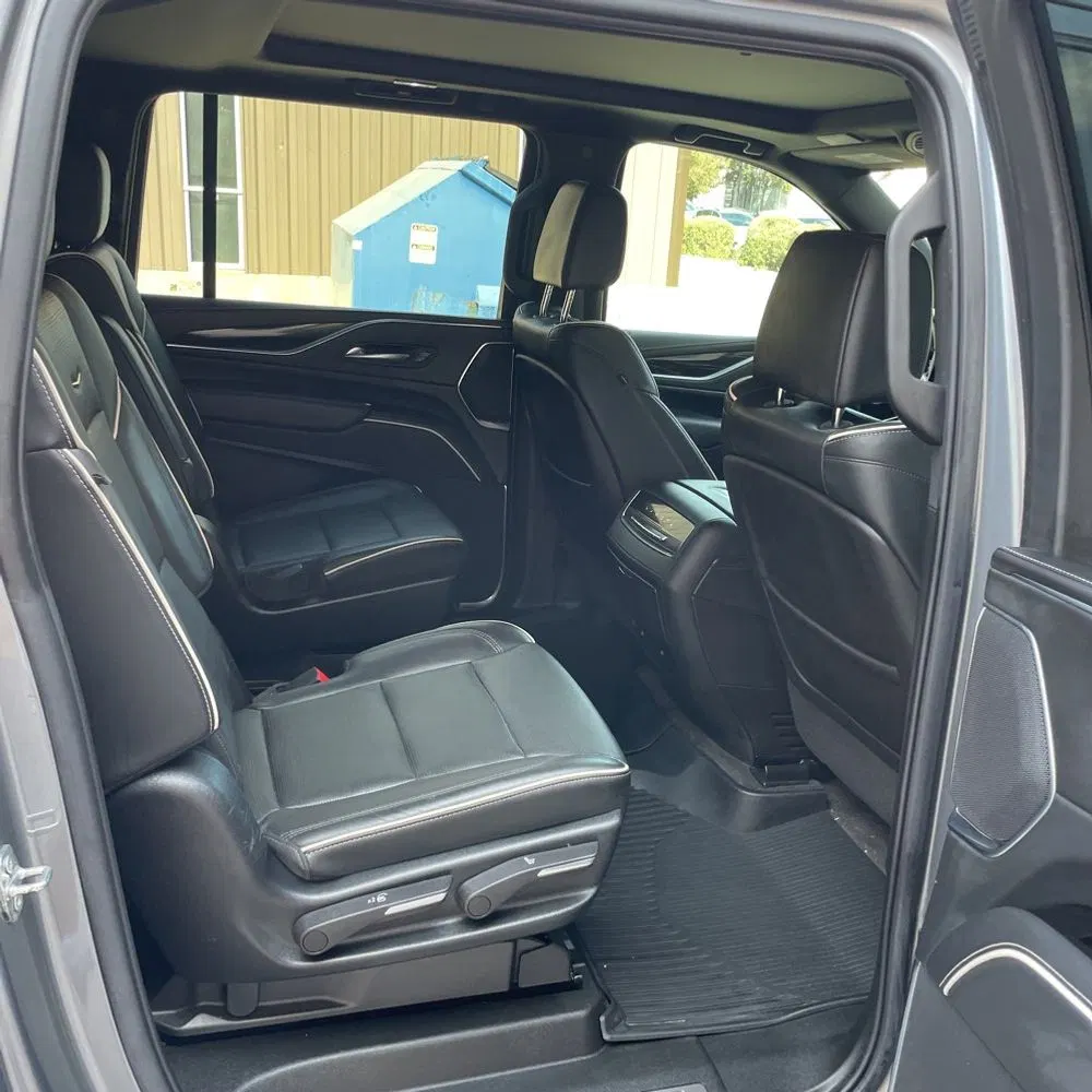 2022 Cadillac Escalade ESV Sport