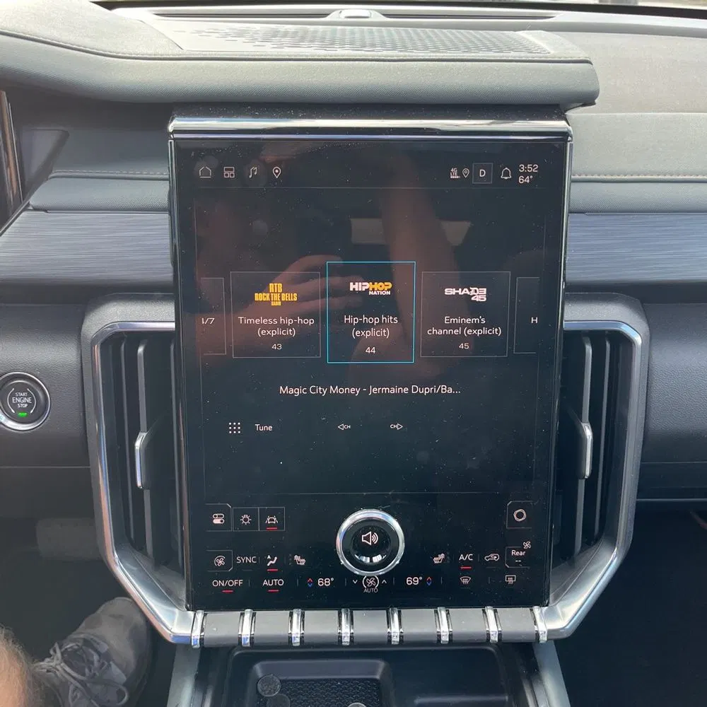 2025 GMC Acadia AT4