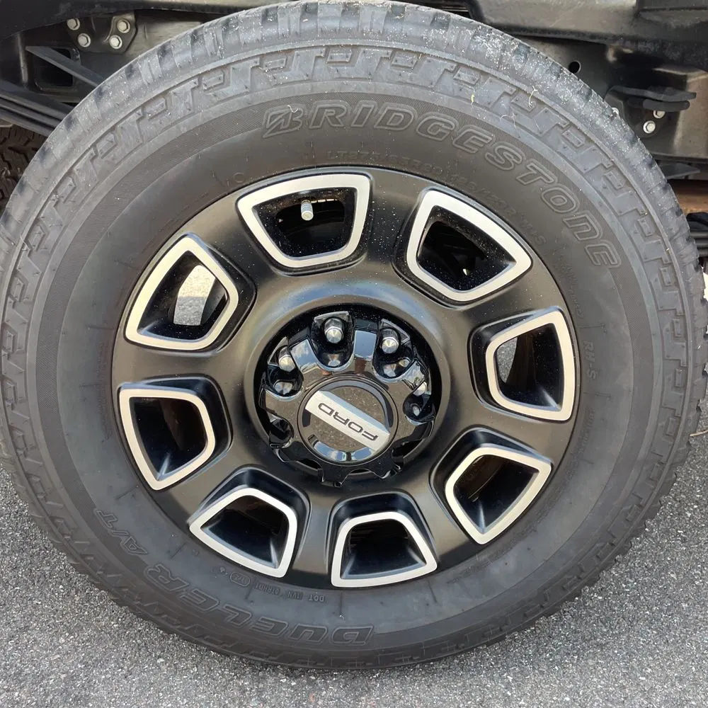 2025 Ford F-250 Super Duty Platinum