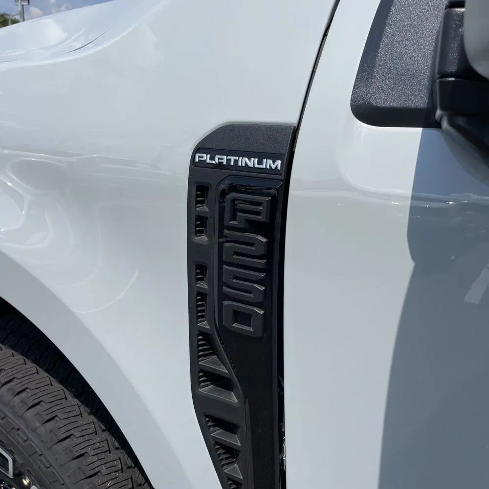 2025 Ford F-250 Super Duty Platinum