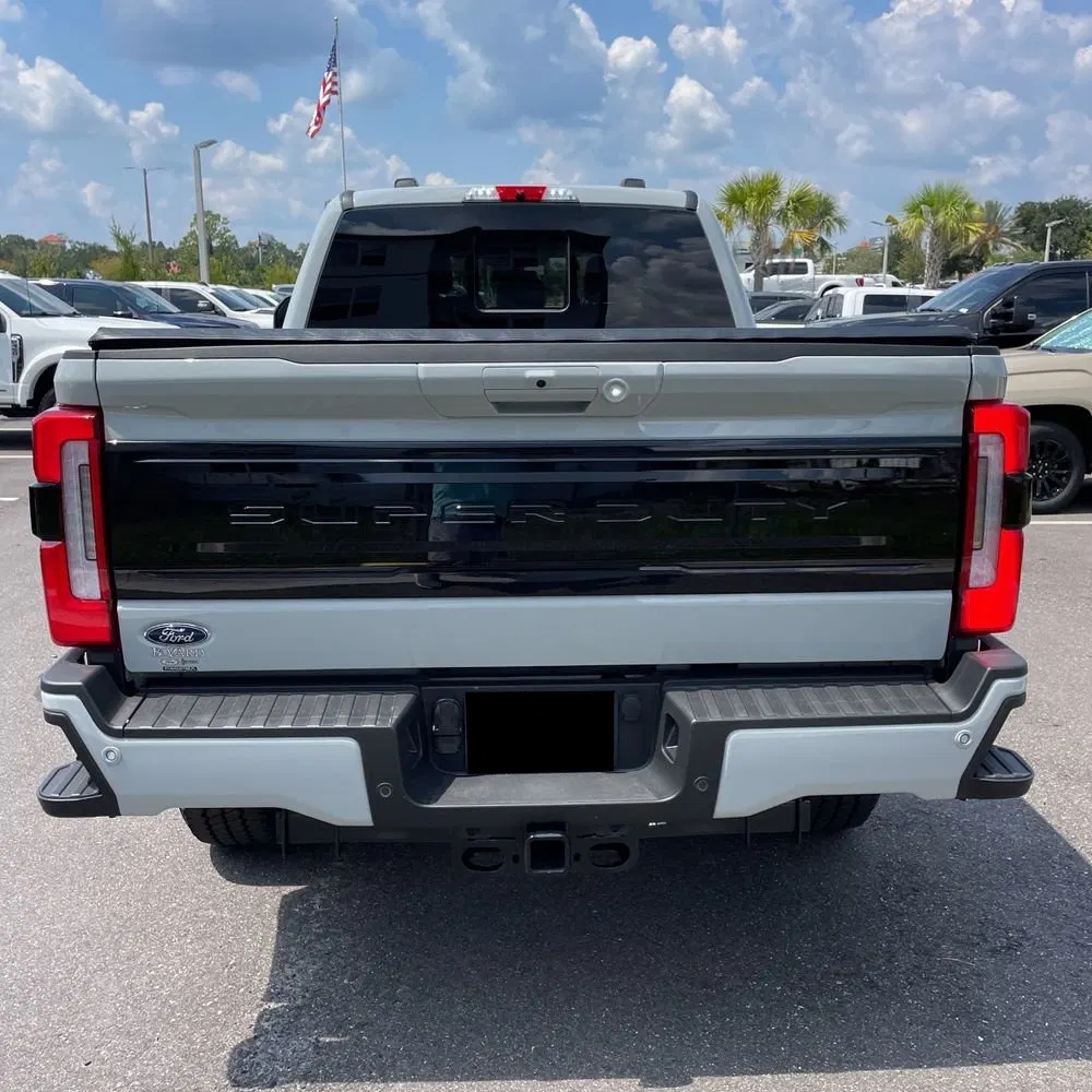 2025 Ford F-250 Super Duty Platinum
