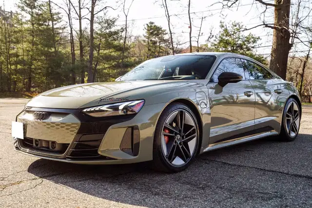 2022 Audi RS E-Tron GT Sedan