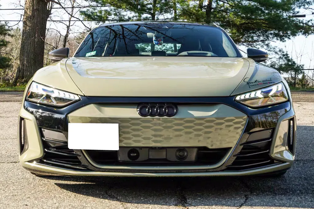 2022 Audi RS E-Tron GT Sedan