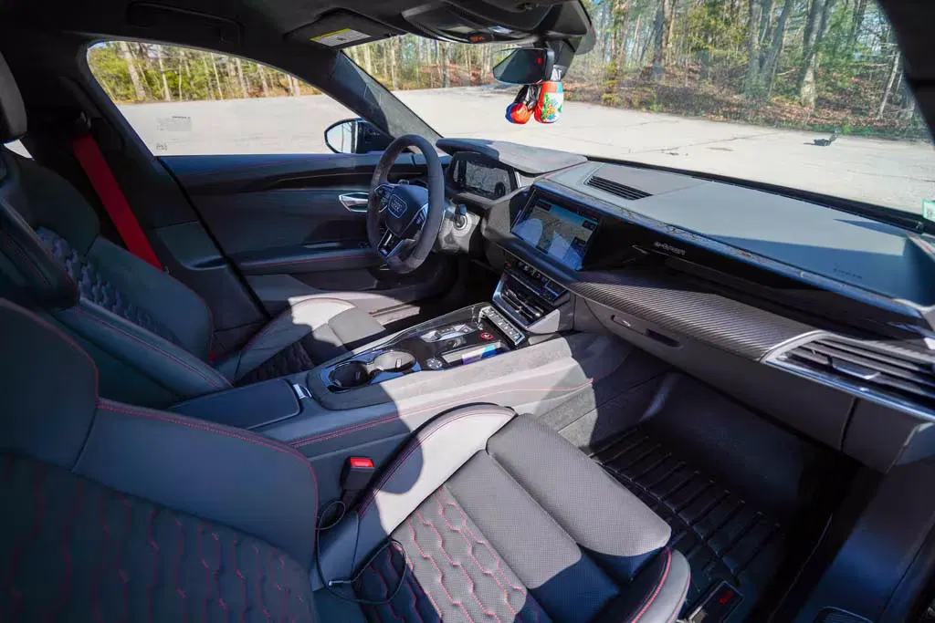 2022 Audi RS E-Tron GT Sedan