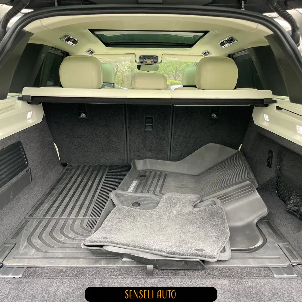 2023 Land Rover Range Rover P530 First Edition