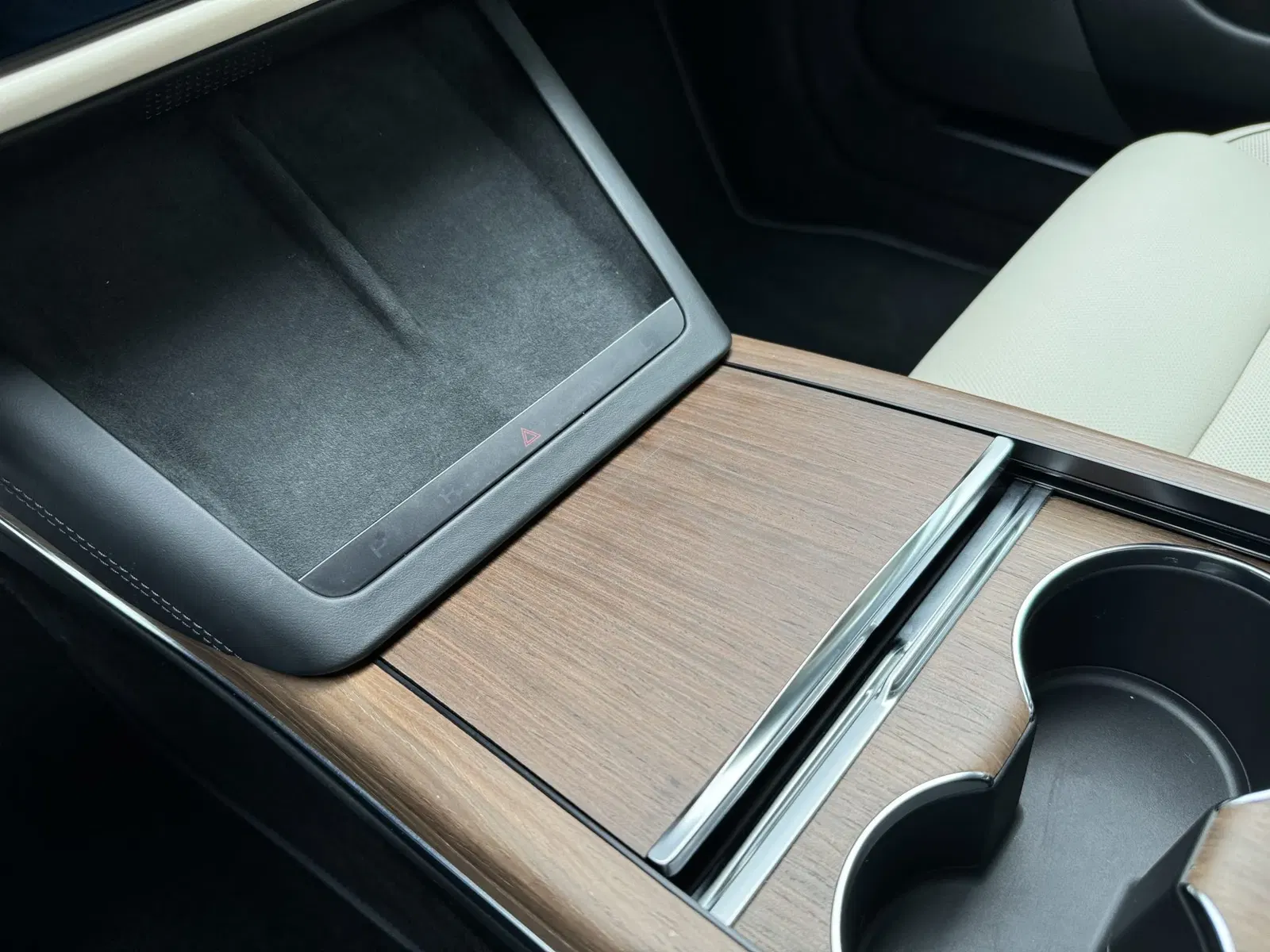 2k-Mile 2021 Tesla Model S Plaid