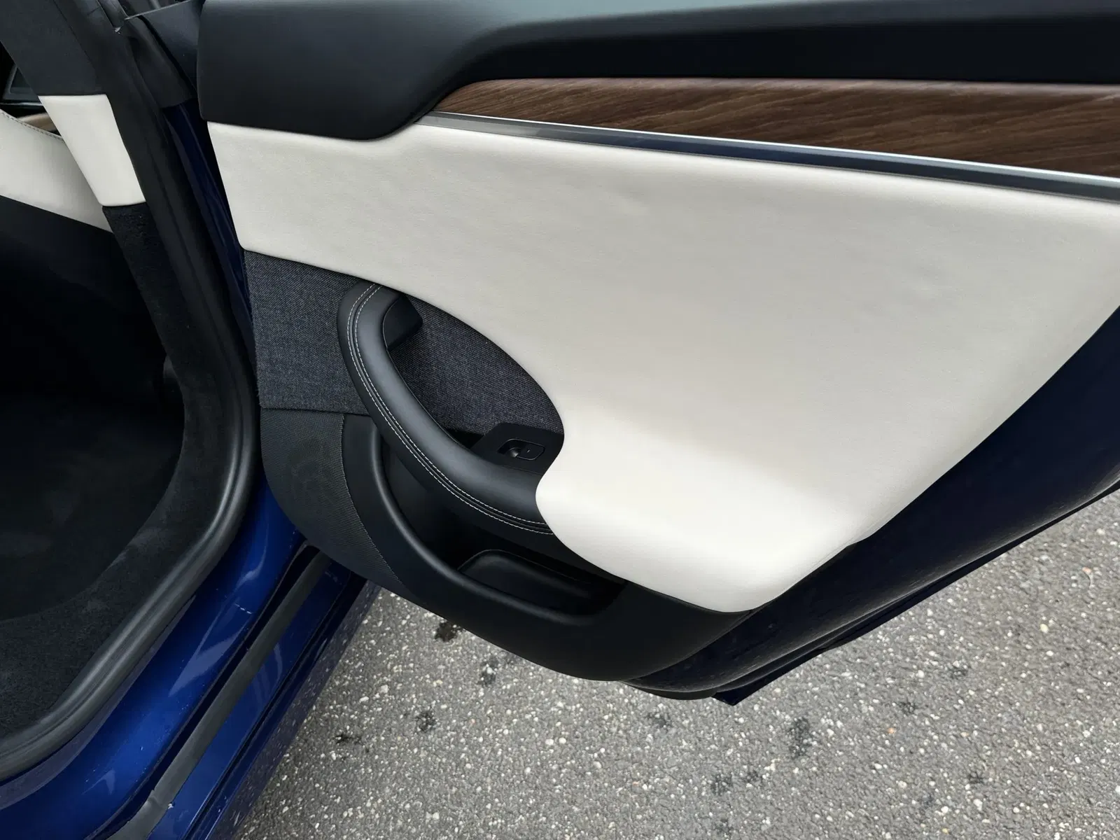 2k-Mile 2021 Tesla Model S Plaid