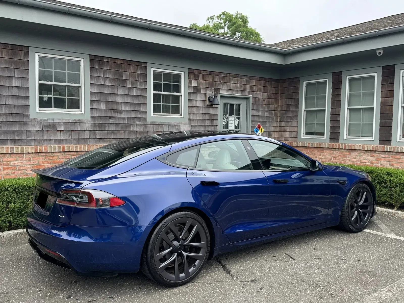 2k-Mile 2021 Tesla Model S Plaid