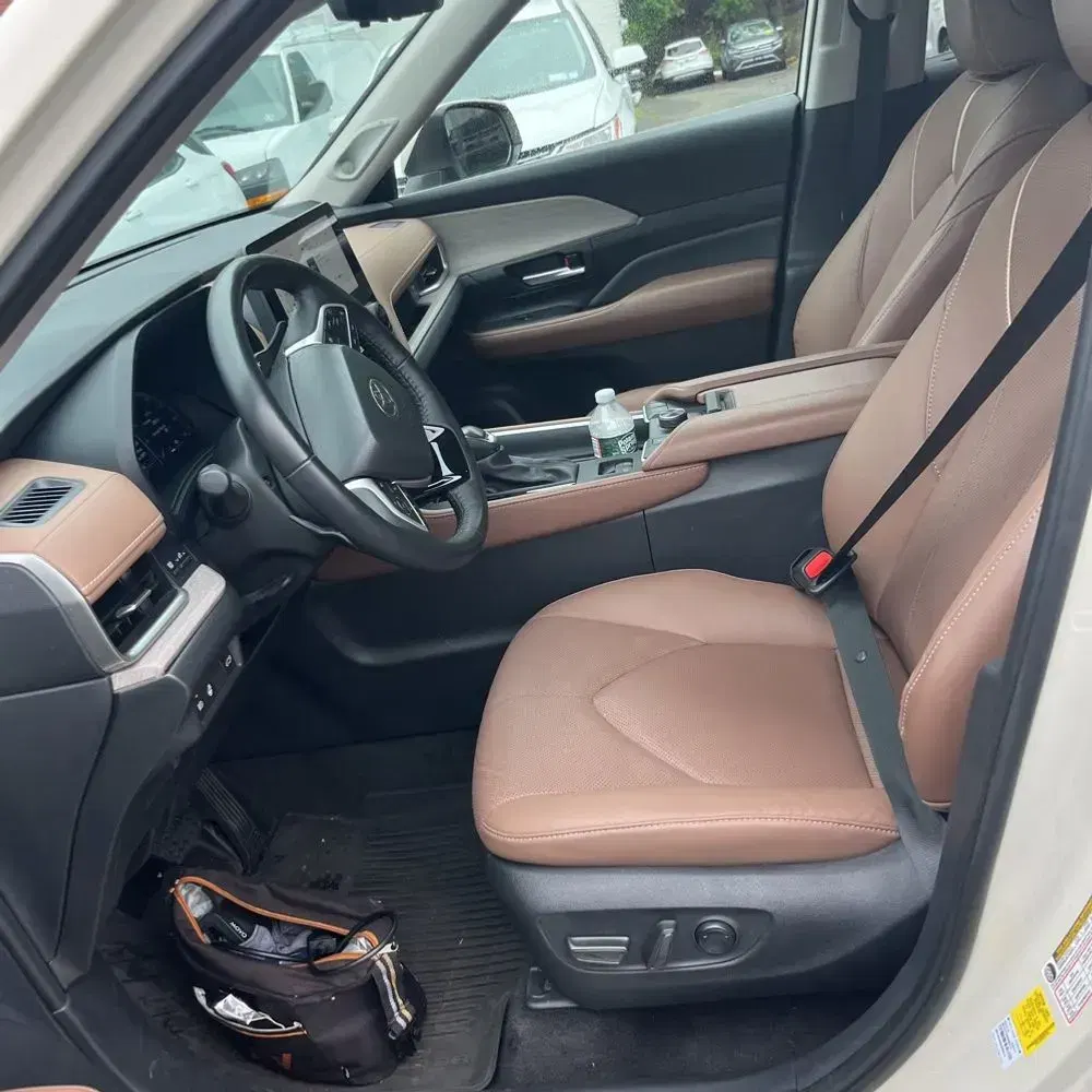 2024 Toyota Grand Highlander Platinum
