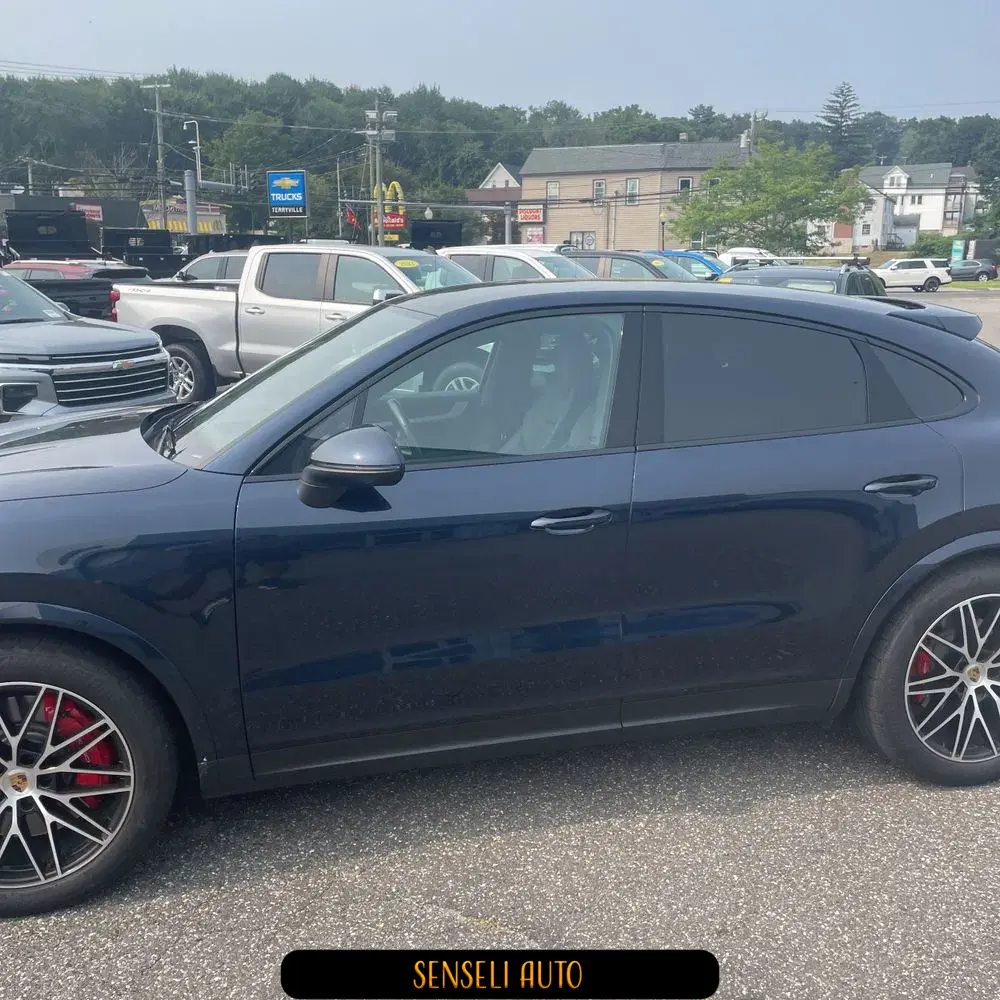 2024 Porsche Cayenne S