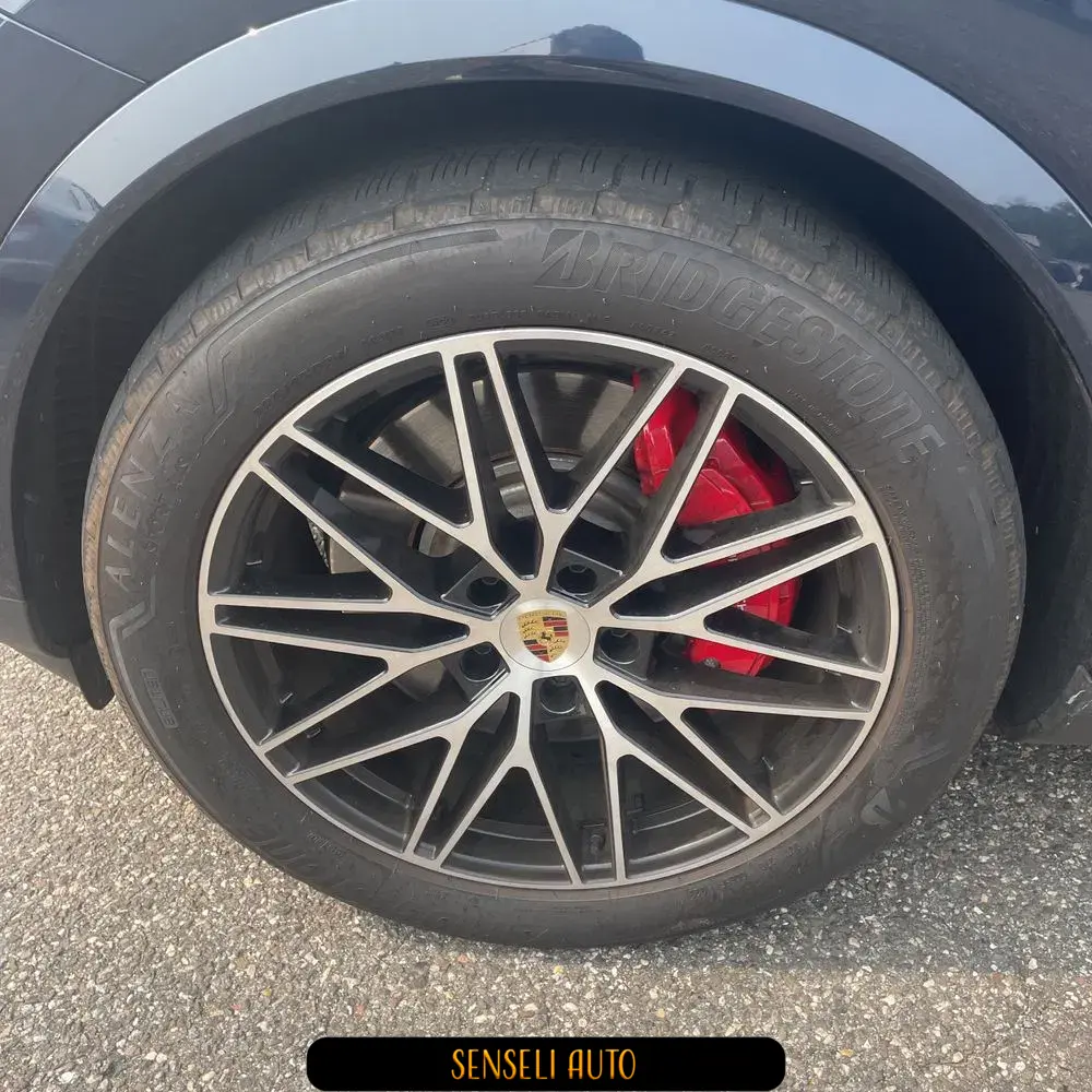 2024 Porsche Cayenne S