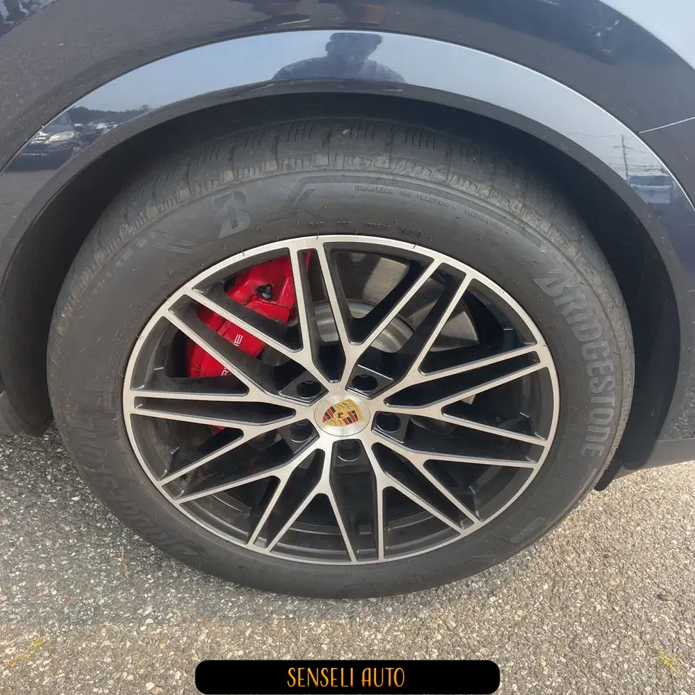 2024 Porsche Cayenne S