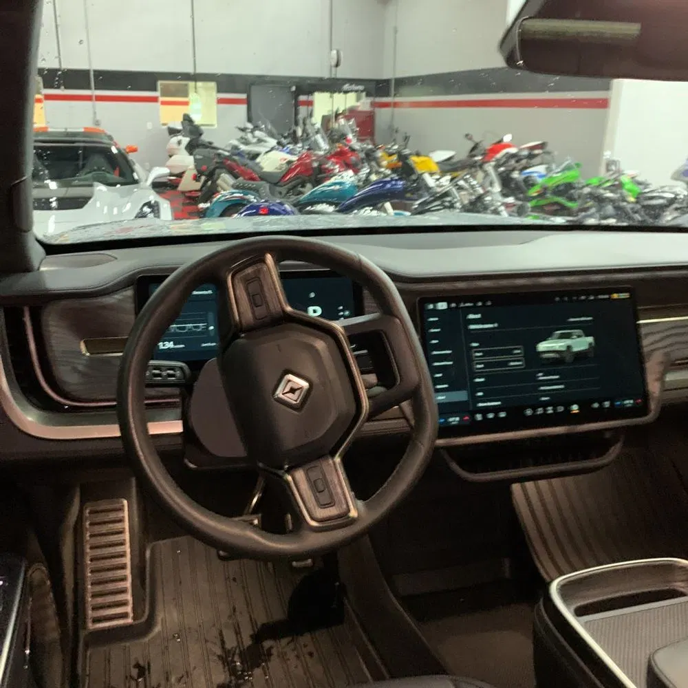 2022 Rivian R1T Adventure