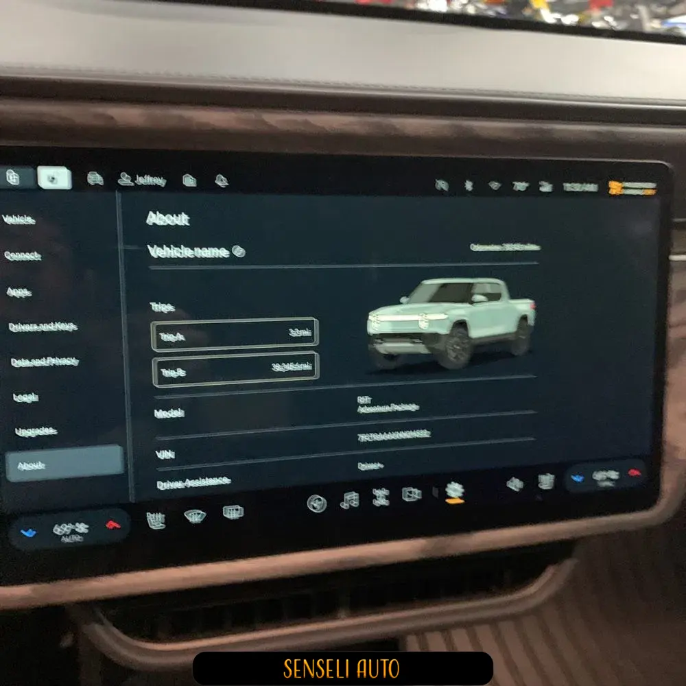 2022 Rivian R1T Adventure