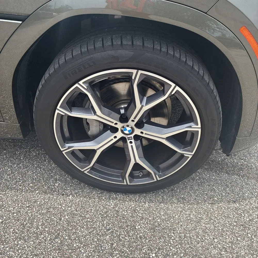 2024 BMW X6 XDrive40i