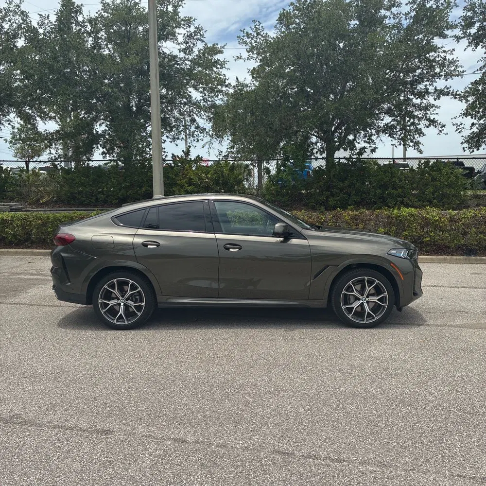 2024 BMW X6 XDrive40i