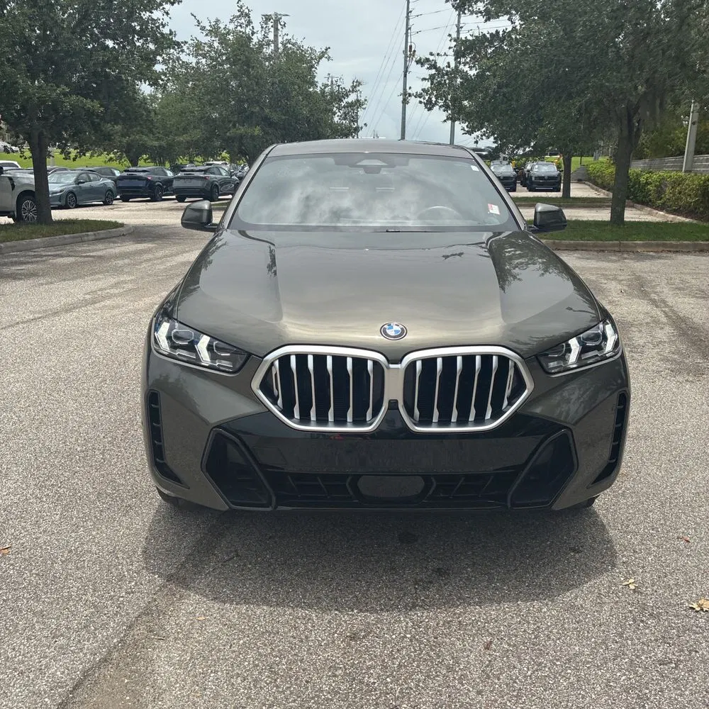 2024 BMW X6 XDrive40i