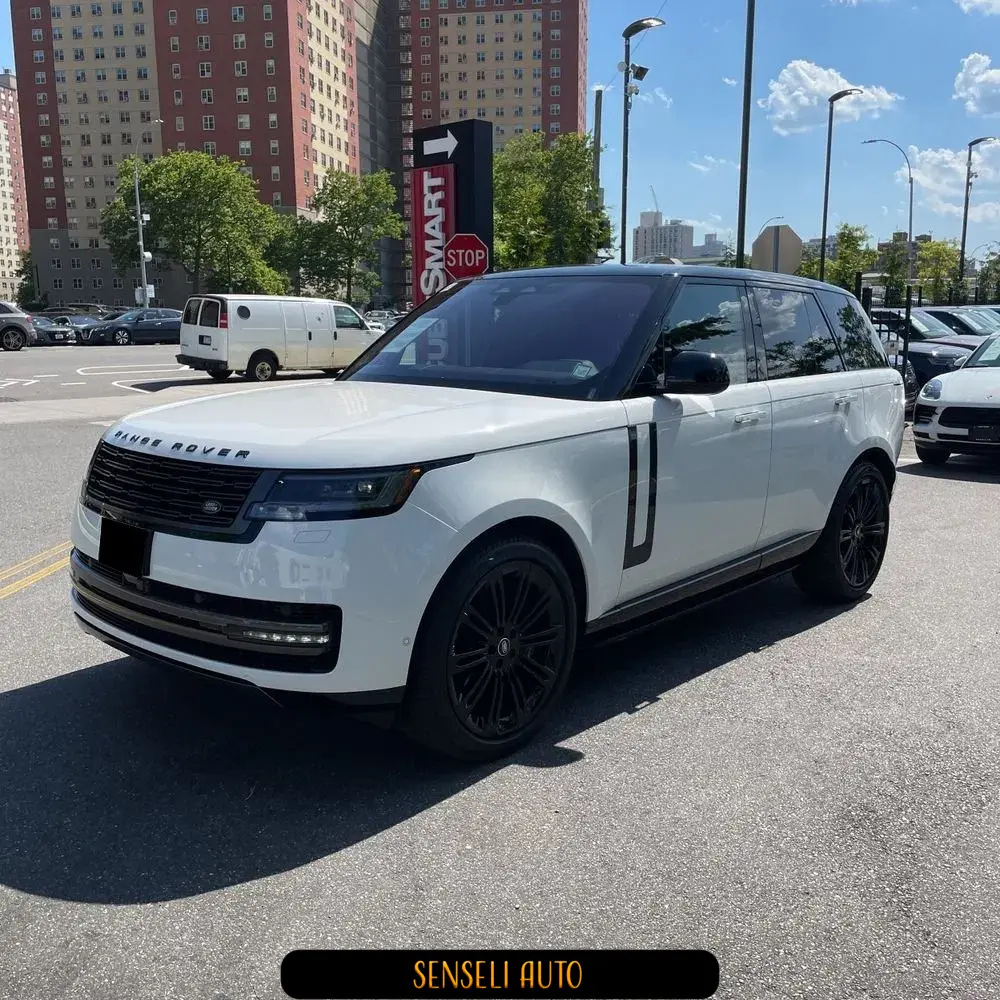 2023 Land Rover Range Rover P530 SE