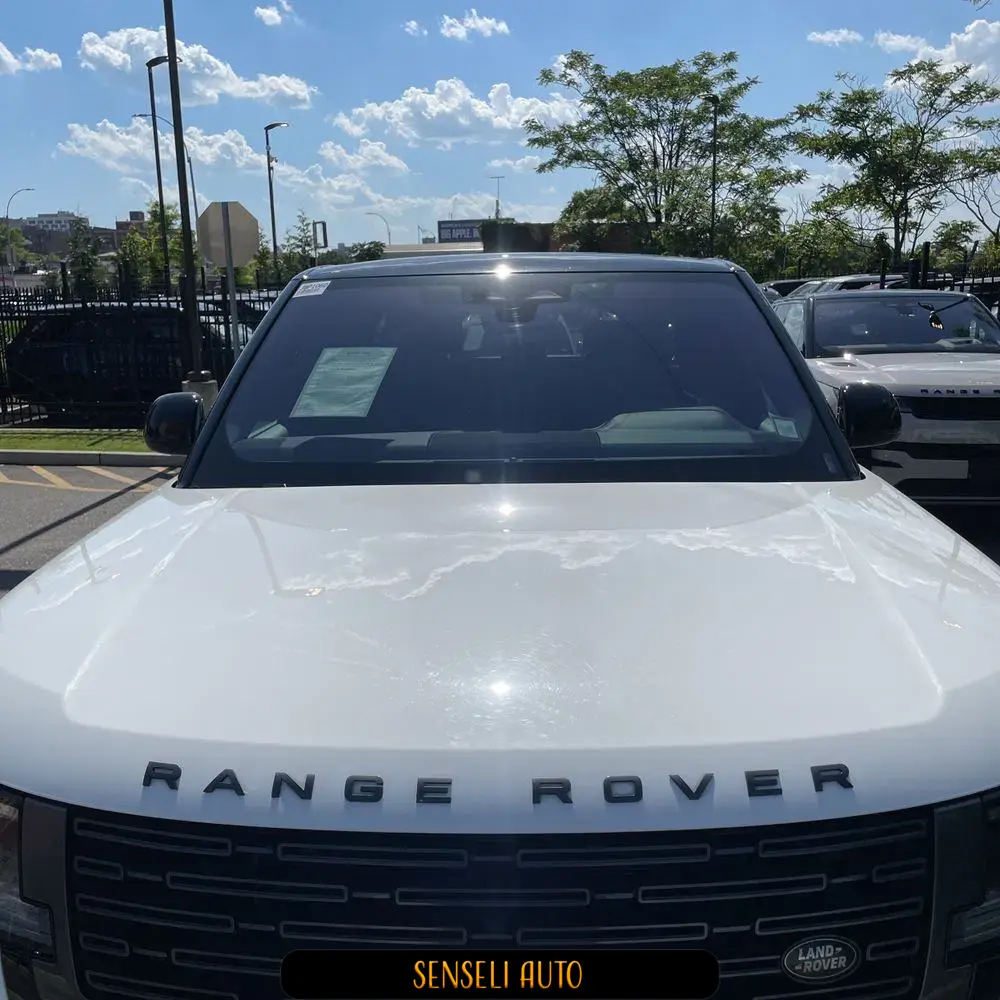 2023 Land Rover Range Rover P530 SE