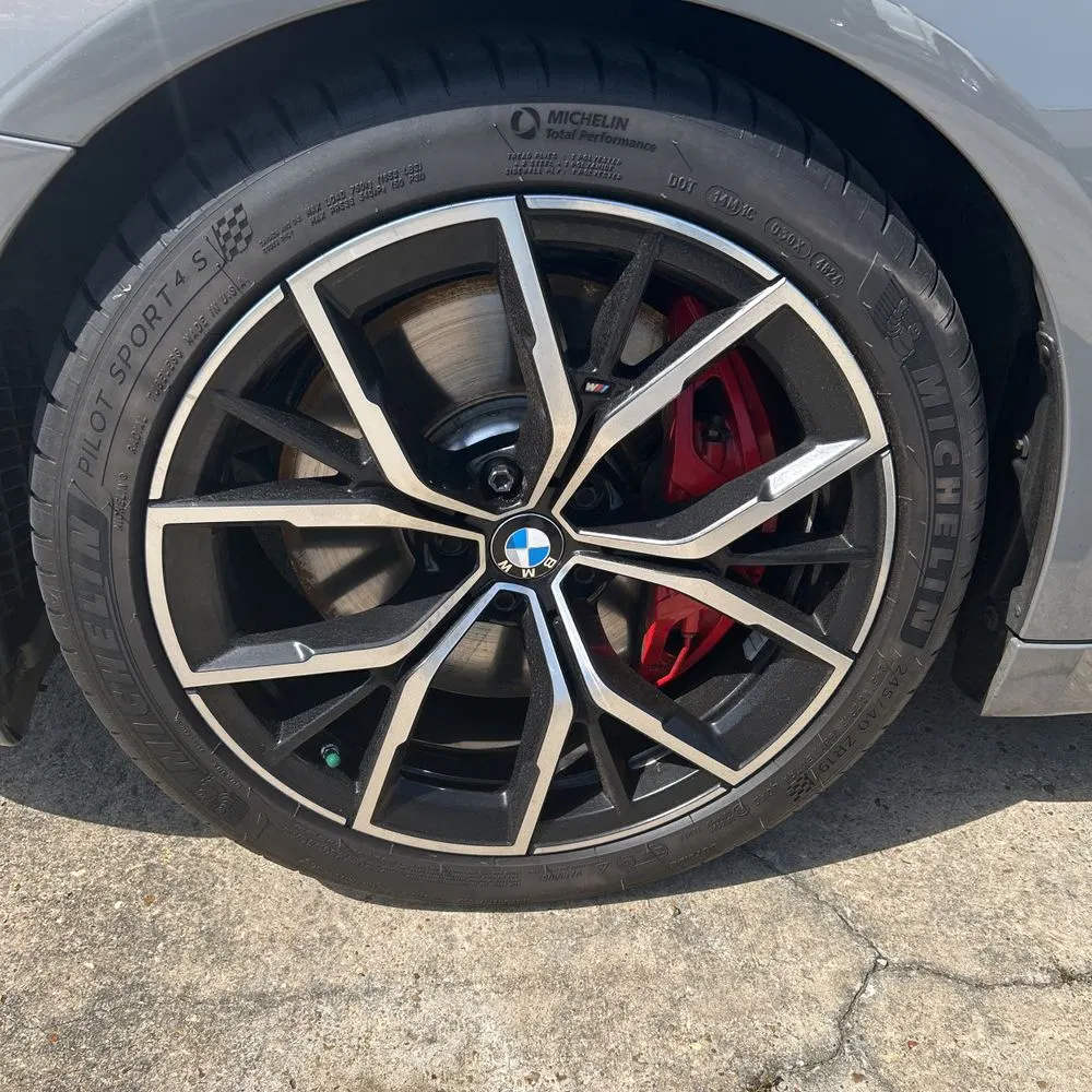 2022 BMW 5-Series M550xi