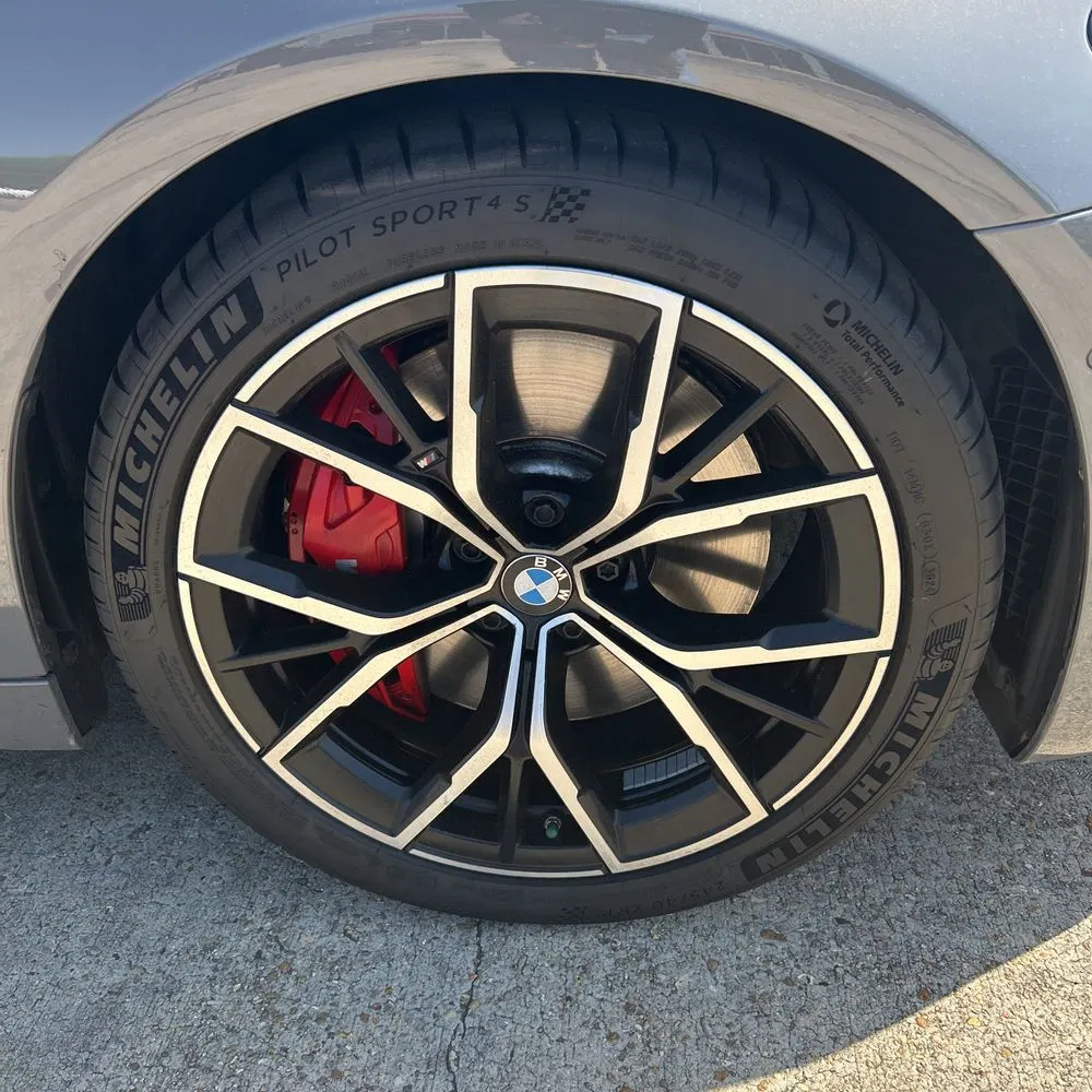 2022 BMW 5-Series M550xi