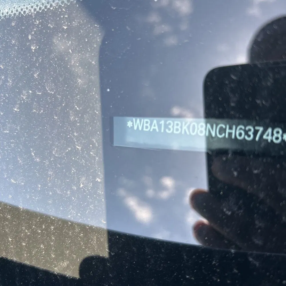 2022 BMW 5-Series M550xi