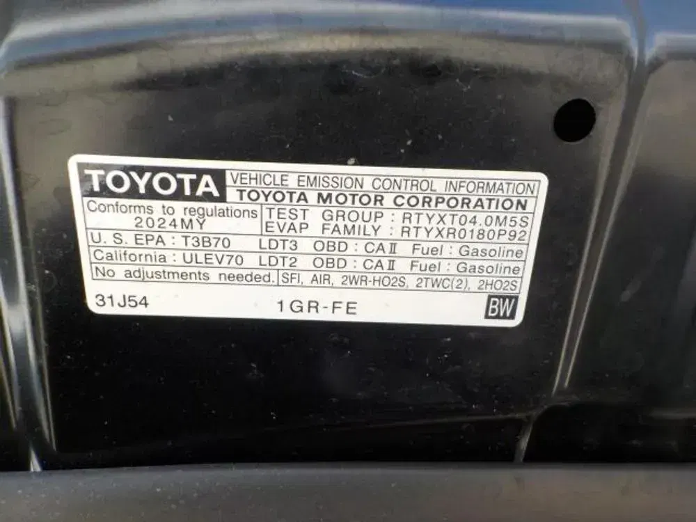 2024 Toyota 4Runner TRD Off Road