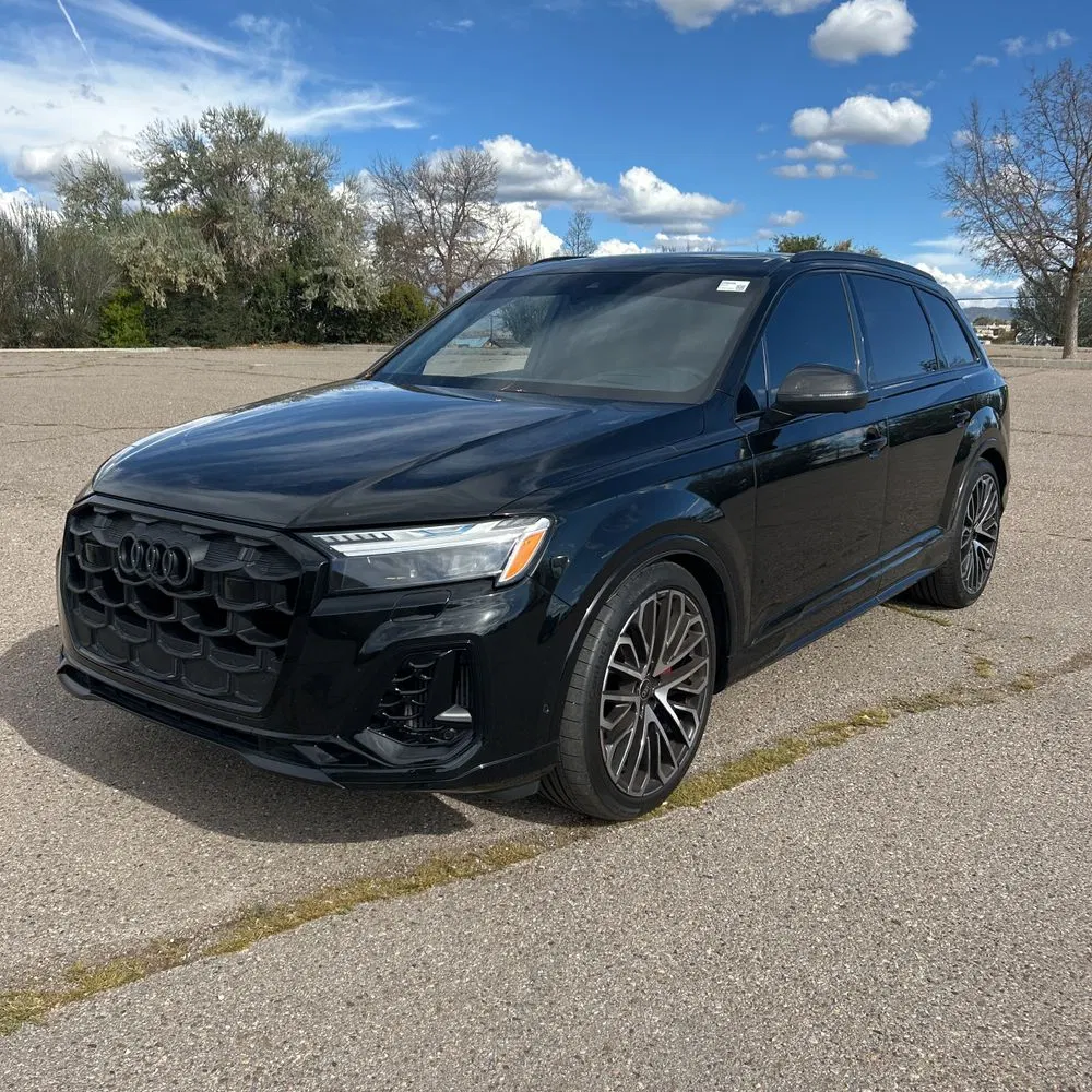 2025 Audi SQ7 Prestige