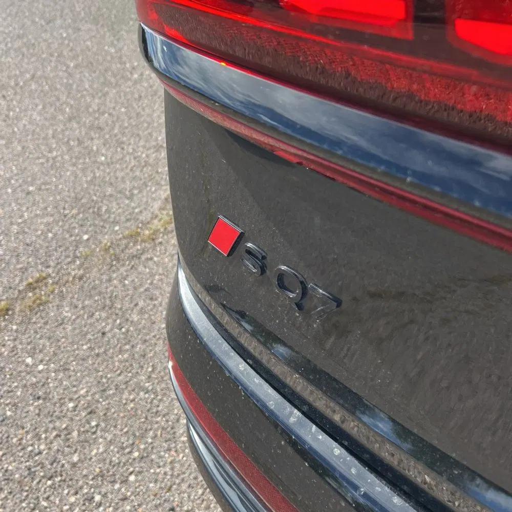 2025 Audi SQ7 Prestige