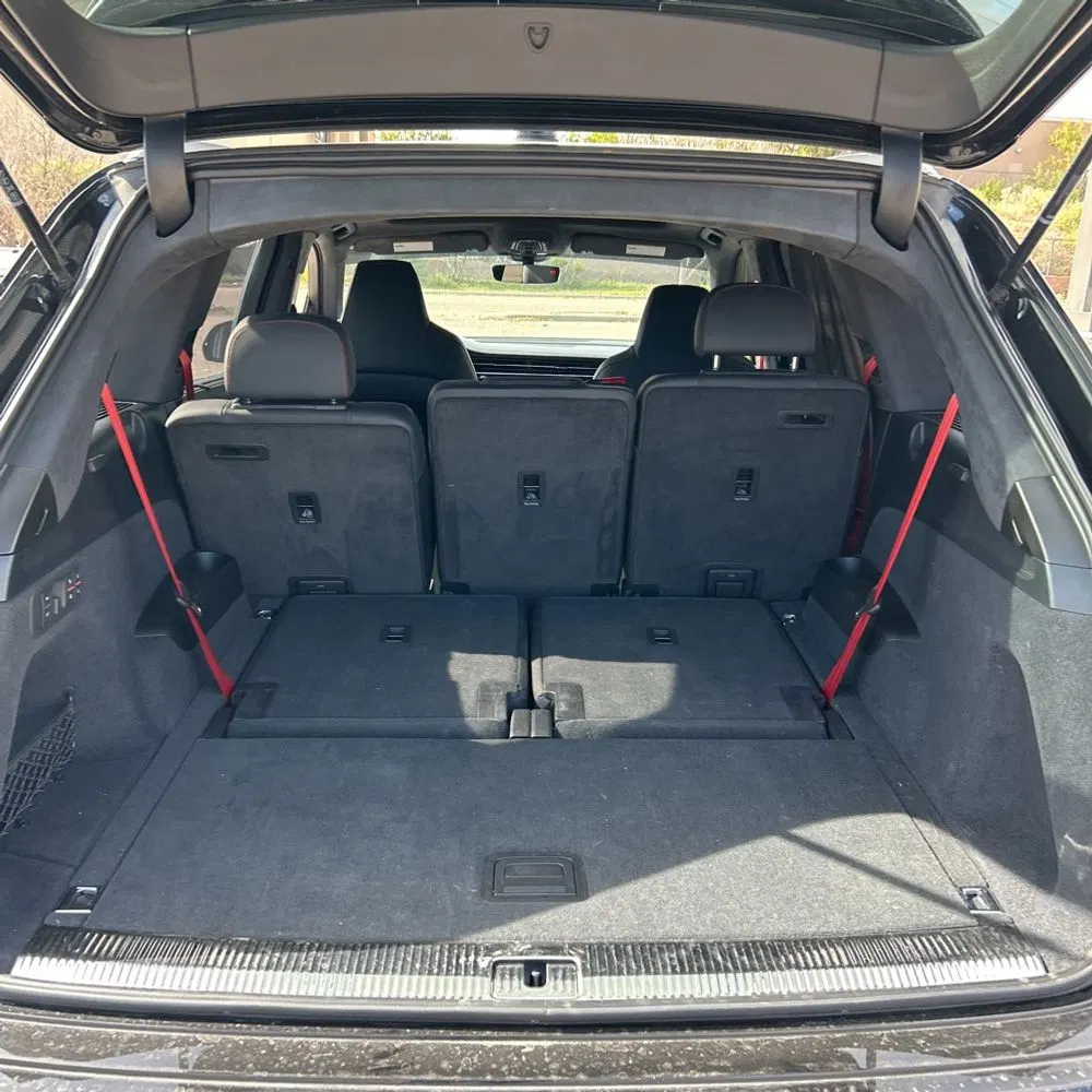 2025 Audi SQ7 Prestige