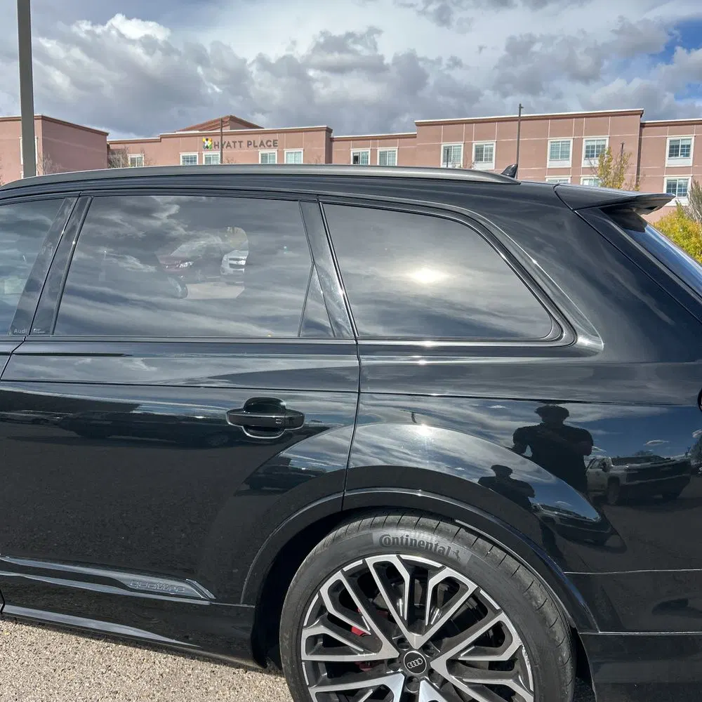 2025 Audi SQ7 Prestige