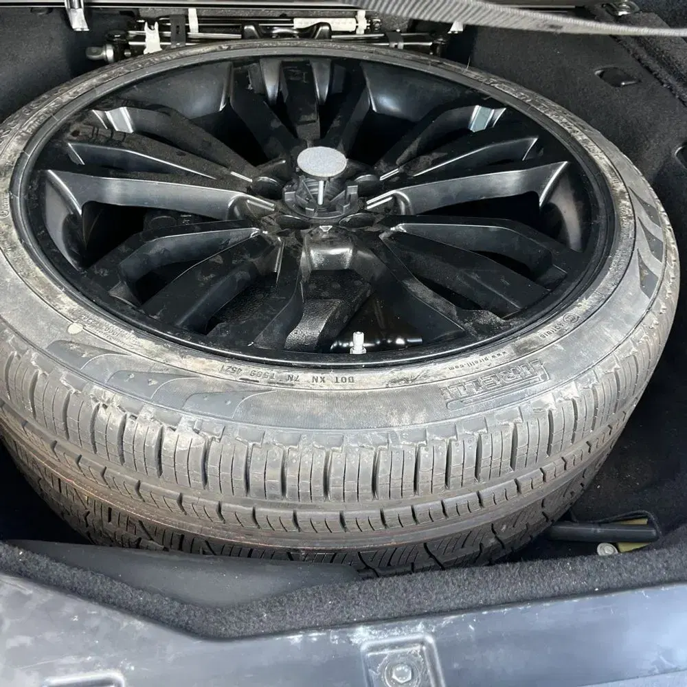 2021 Land Rover Range Rover Autobiography Fifty Edition LWB