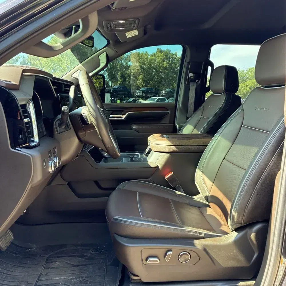 2024 GMC Sierra 3500 Denali
