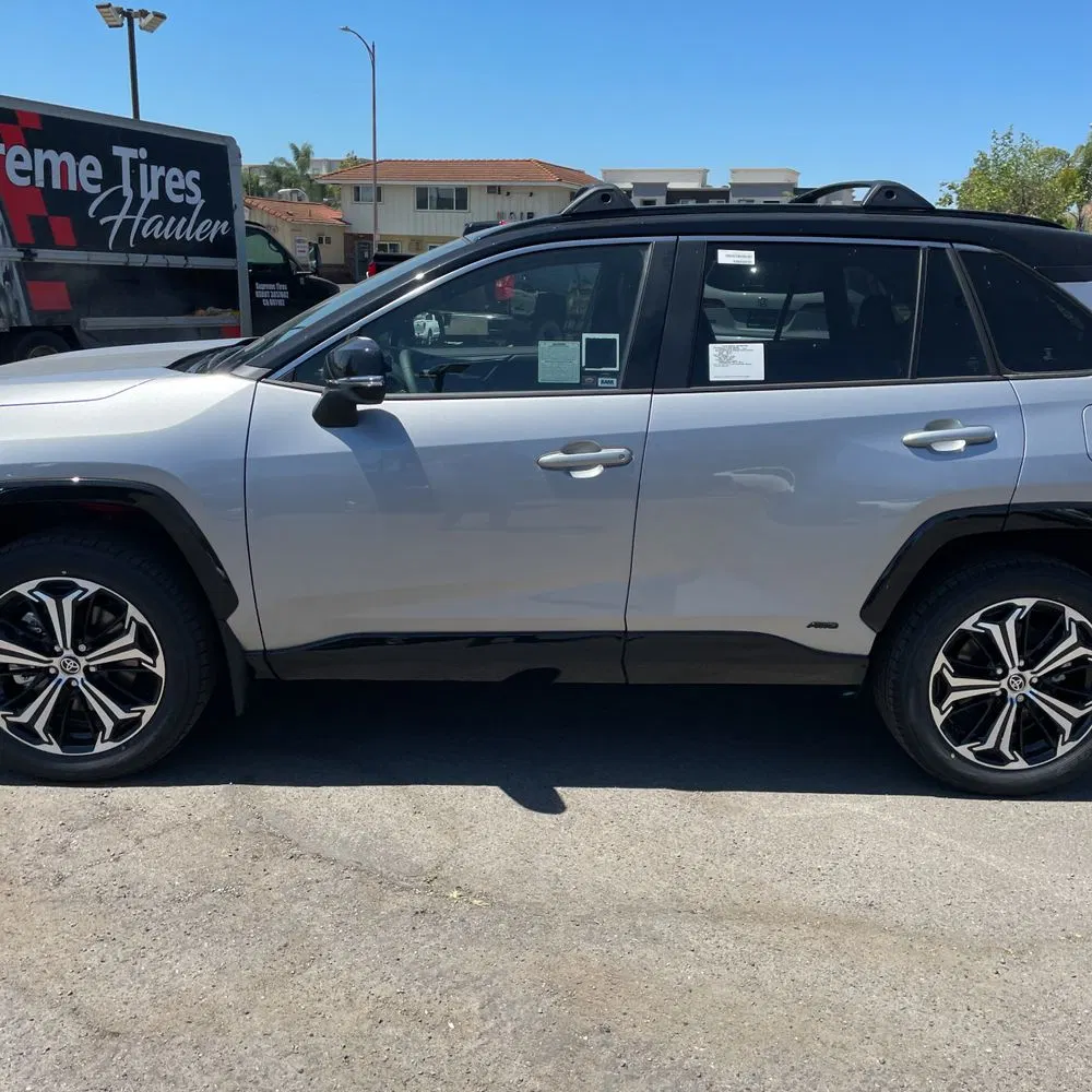 2025 Toyota RAV4 Plug-in Hybrid XSE