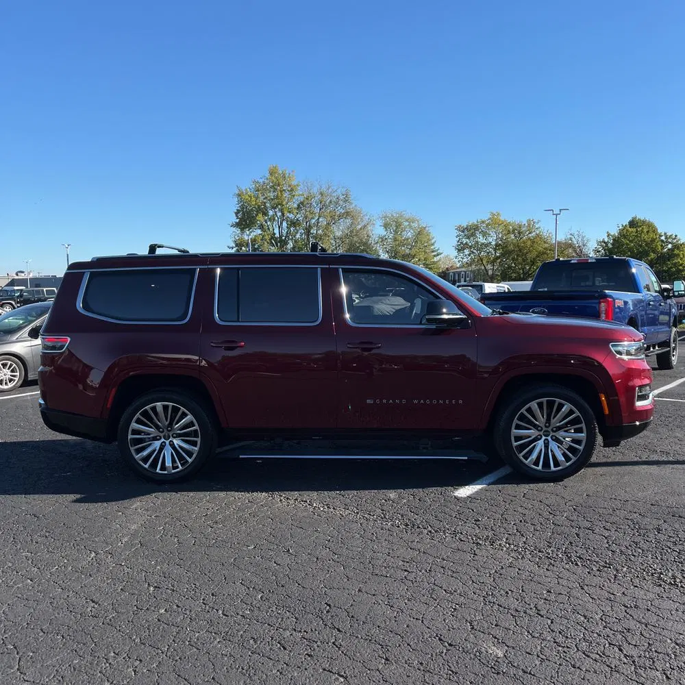 2023 Jeep Grand Wagoneer Series III