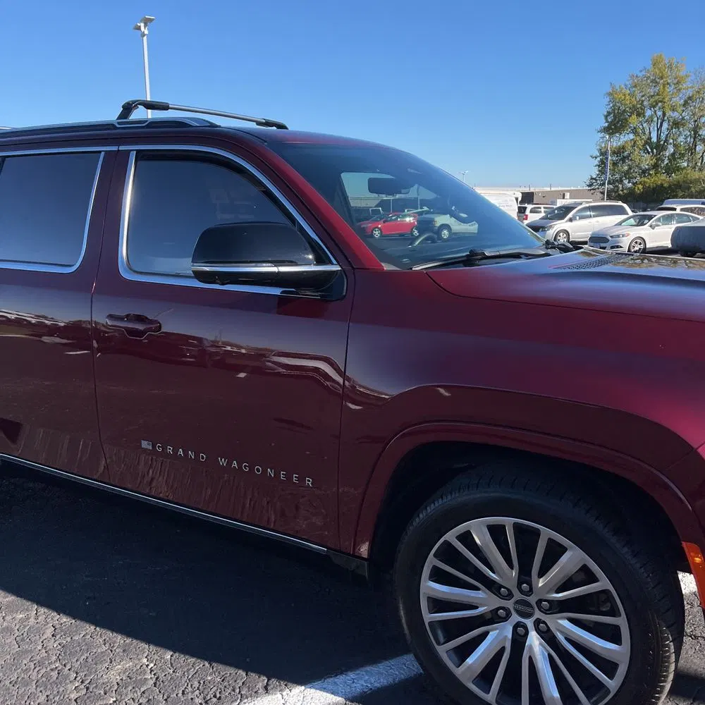2023 Jeep Grand Wagoneer Series III