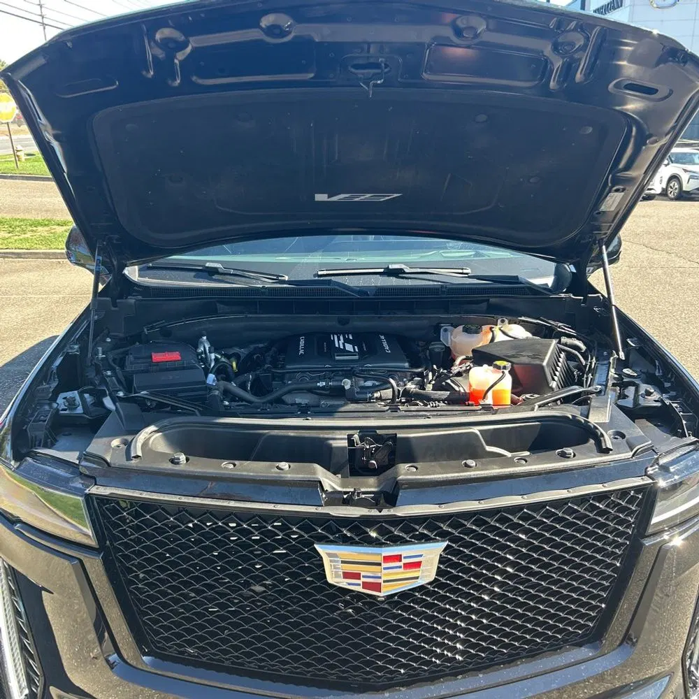 2024 Cadillac Escalade-V ESV Base