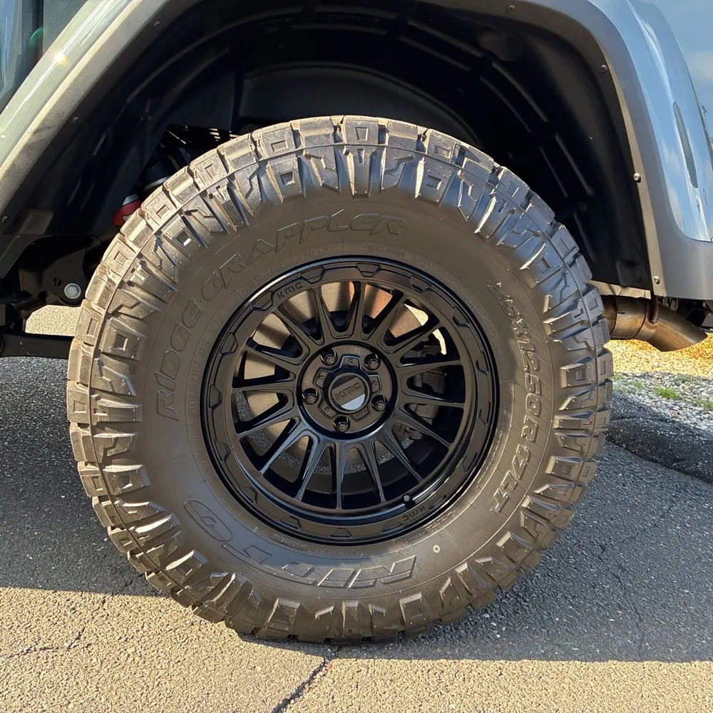 2025 Jeep Gladiator Mojave X