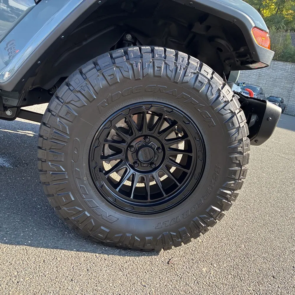2025 Jeep Gladiator Mojave X