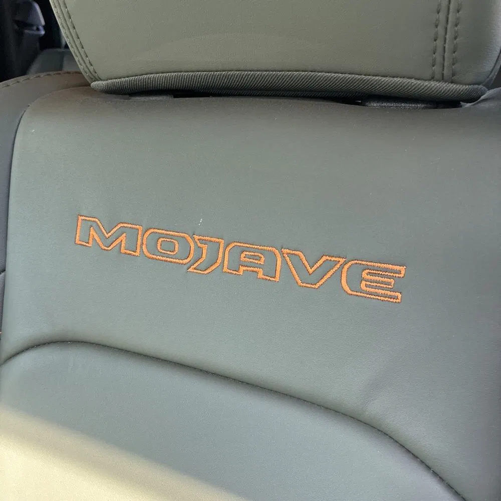 2025 Jeep Gladiator Mojave X
