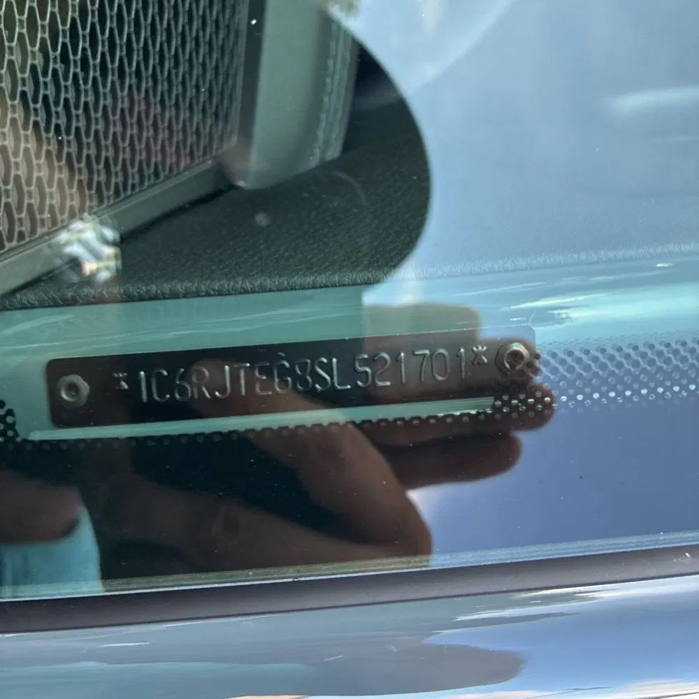 2025 Jeep Gladiator Mojave X