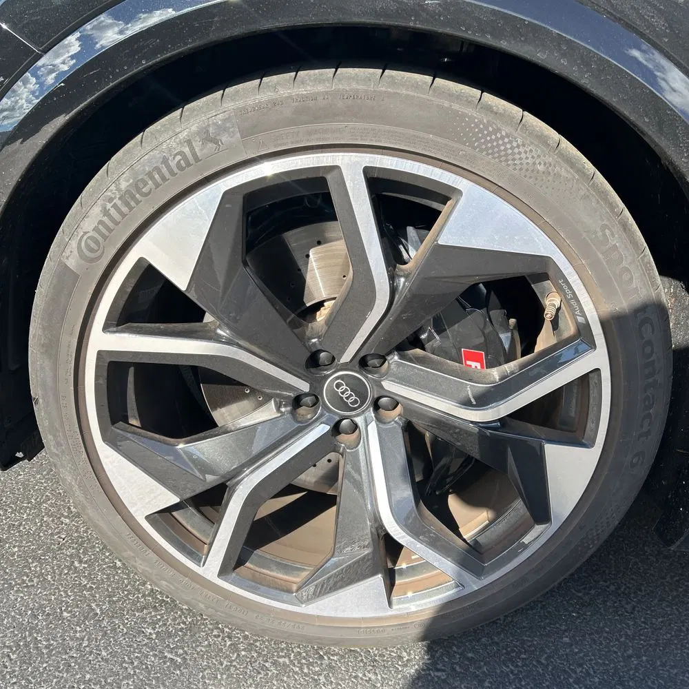 2024 Audi RS Q8 Base