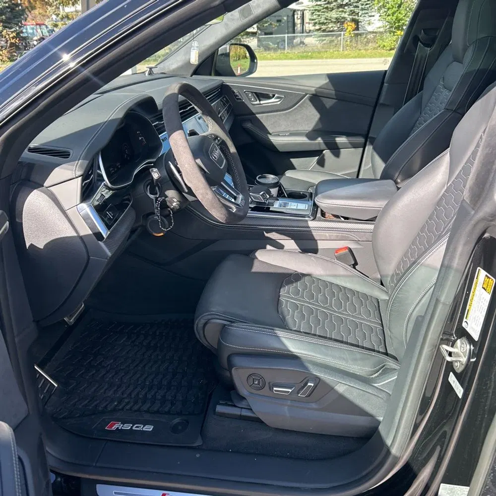 2024 Audi RS Q8 Base