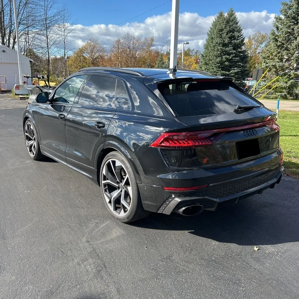 2024 Audi RS Q8 Base