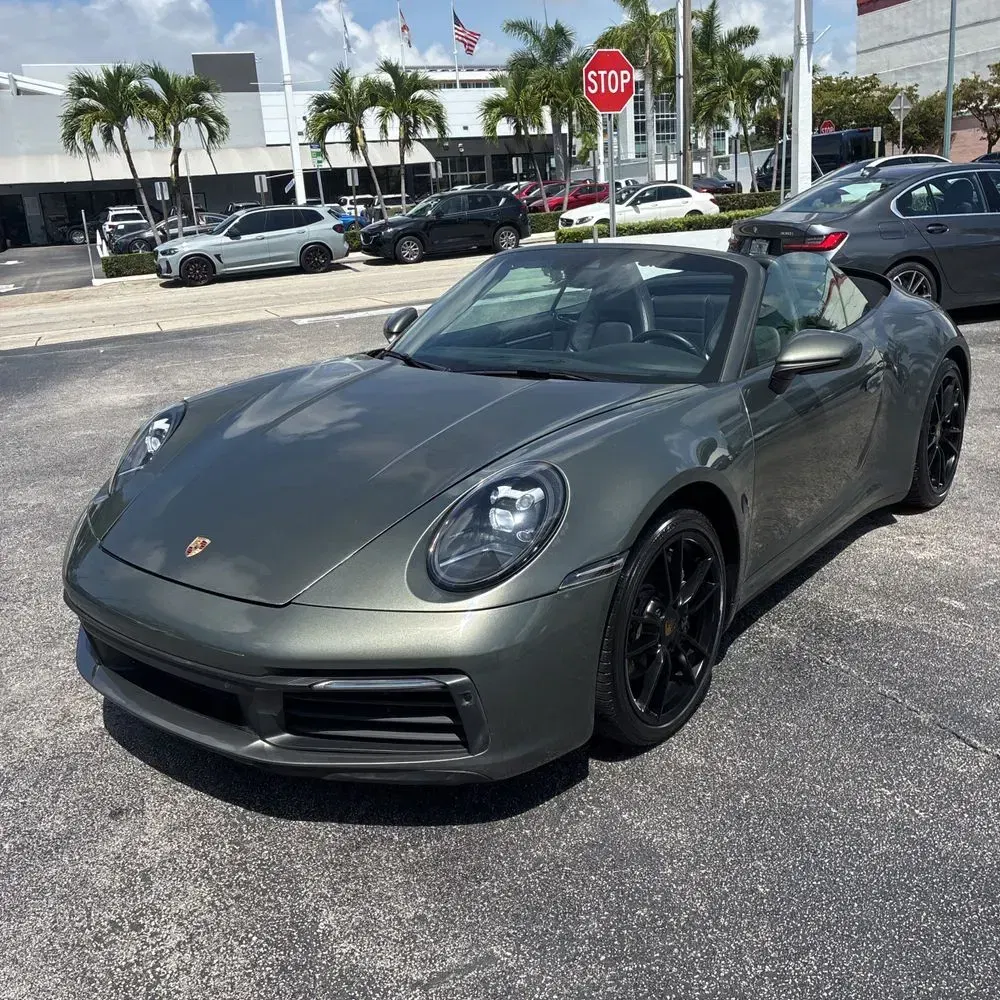 2020 Porsche 911 Carrera Cabriolet
