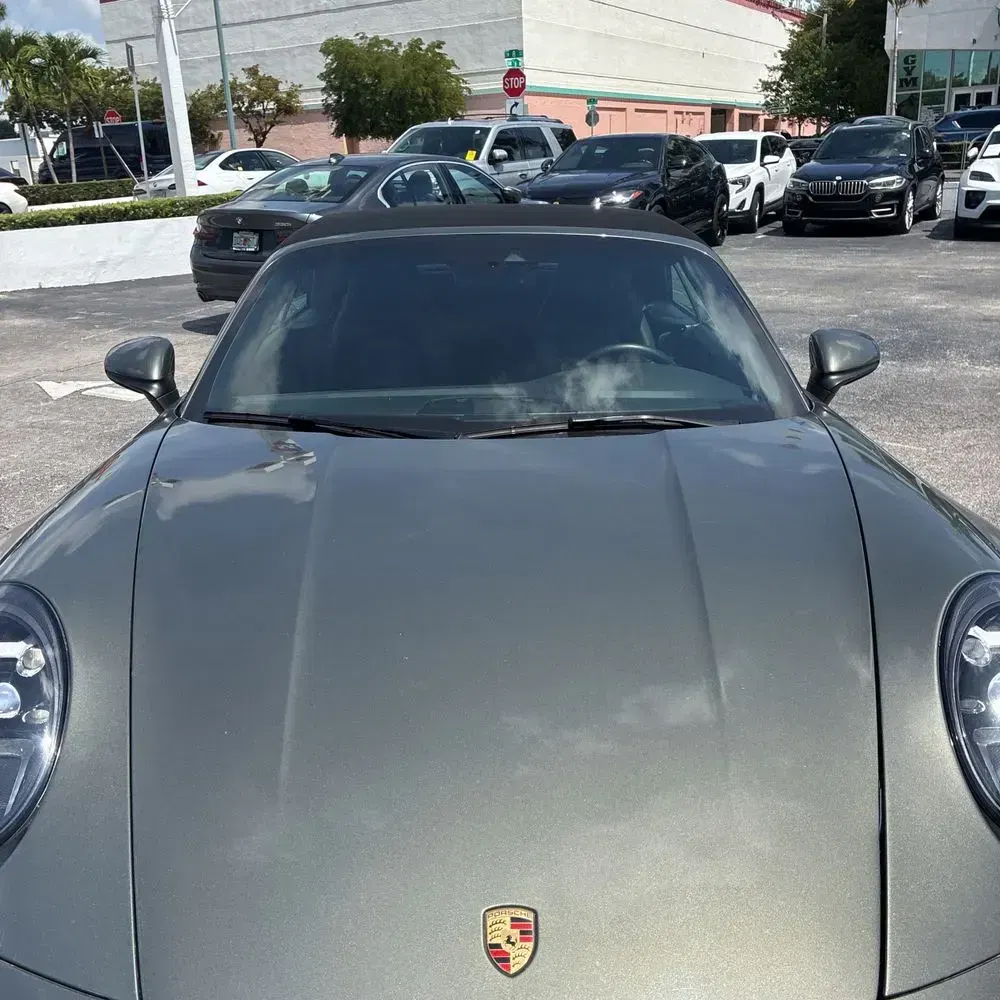 2020 Porsche 911 Carrera Cabriolet