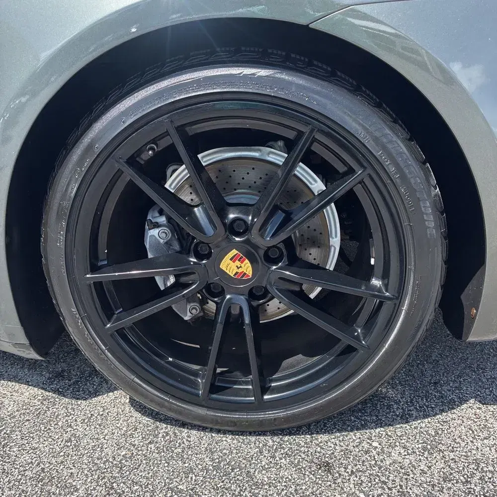 2020 Porsche 911 Carrera Cabriolet
