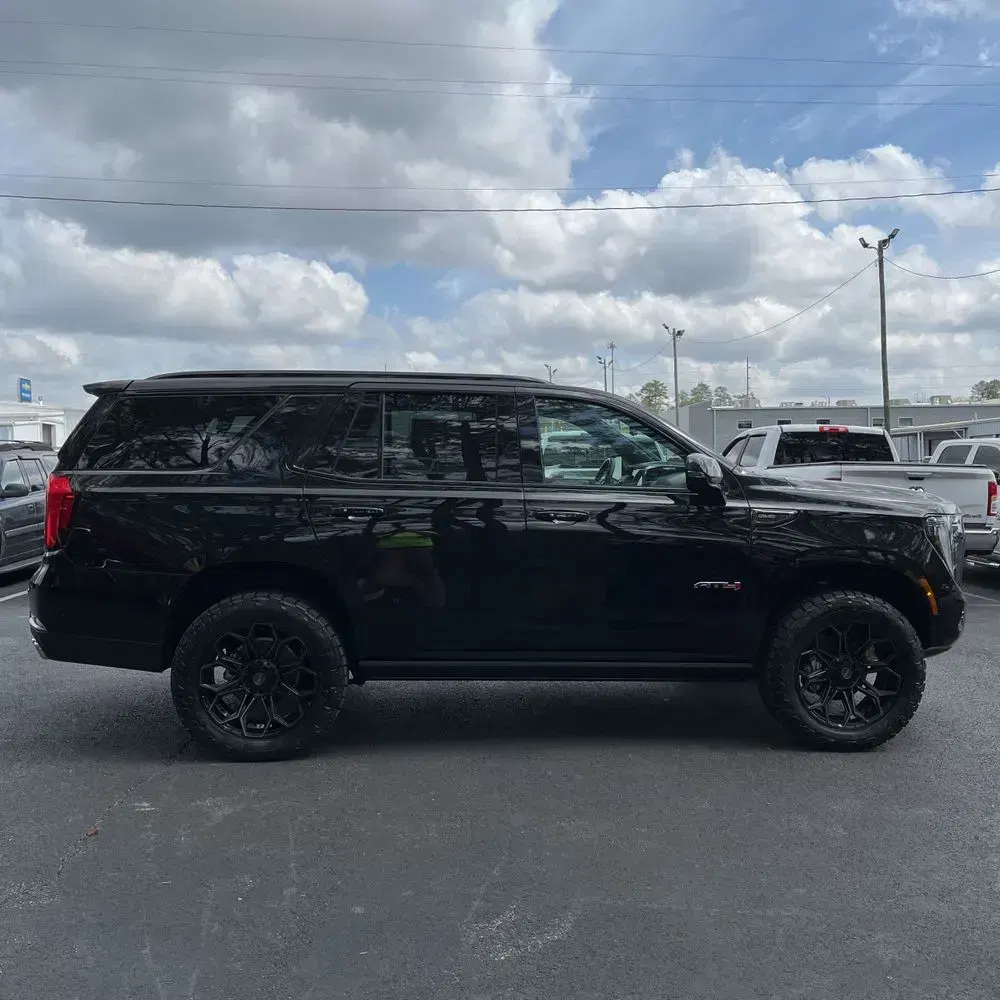 2025 GMC Yukon AT4 Ultimate