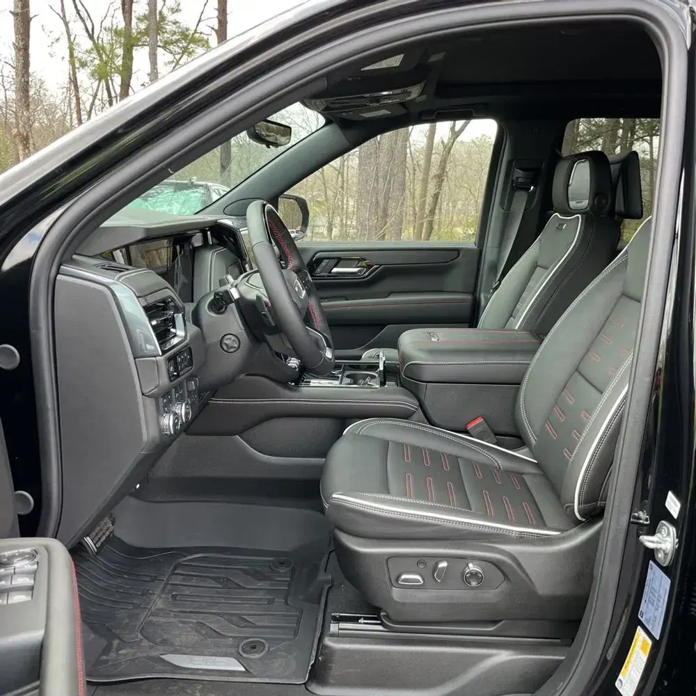 2025 GMC Yukon AT4 Ultimate