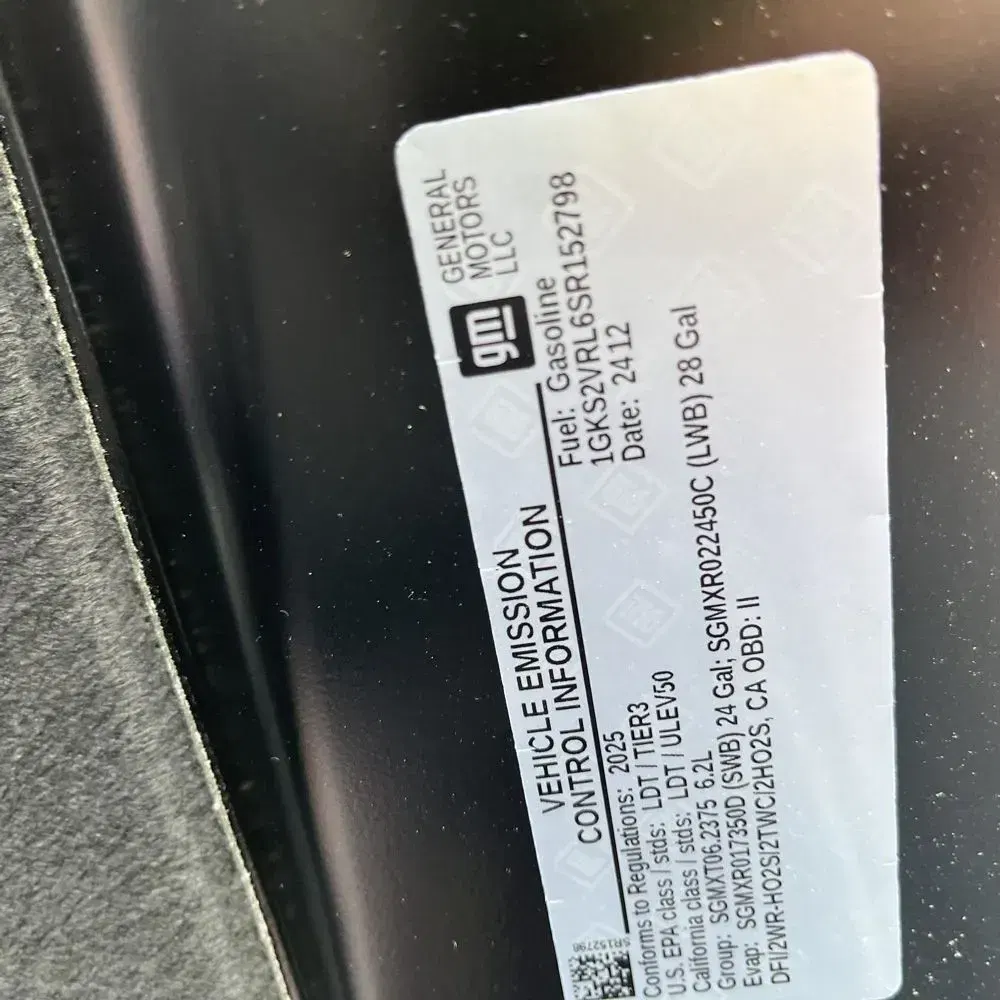 2025 GMC Yukon AT4 Ultimate